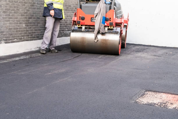 Best Asphalt Driveway Installation  in Hamilton City, CA